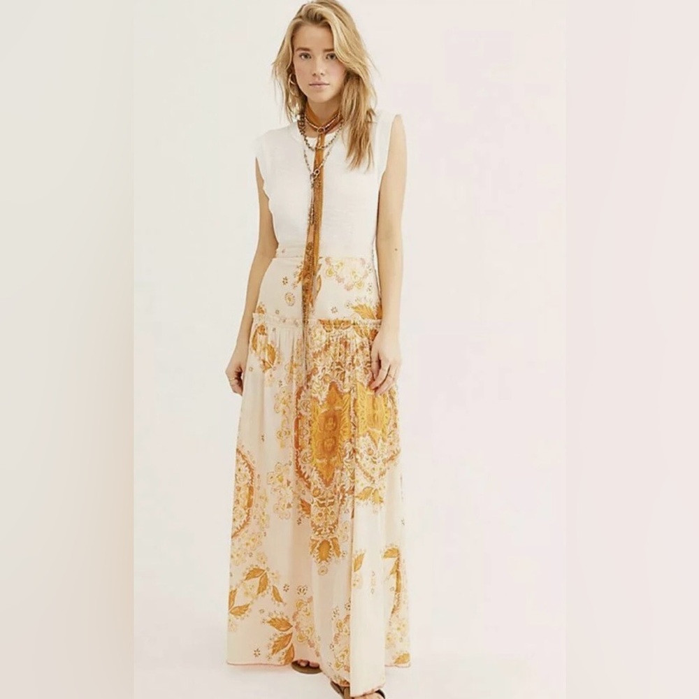 Free People Farrah Drop Waist Maxi Skirt Ivory Gold  Size 6 - Picture 3 of 12
